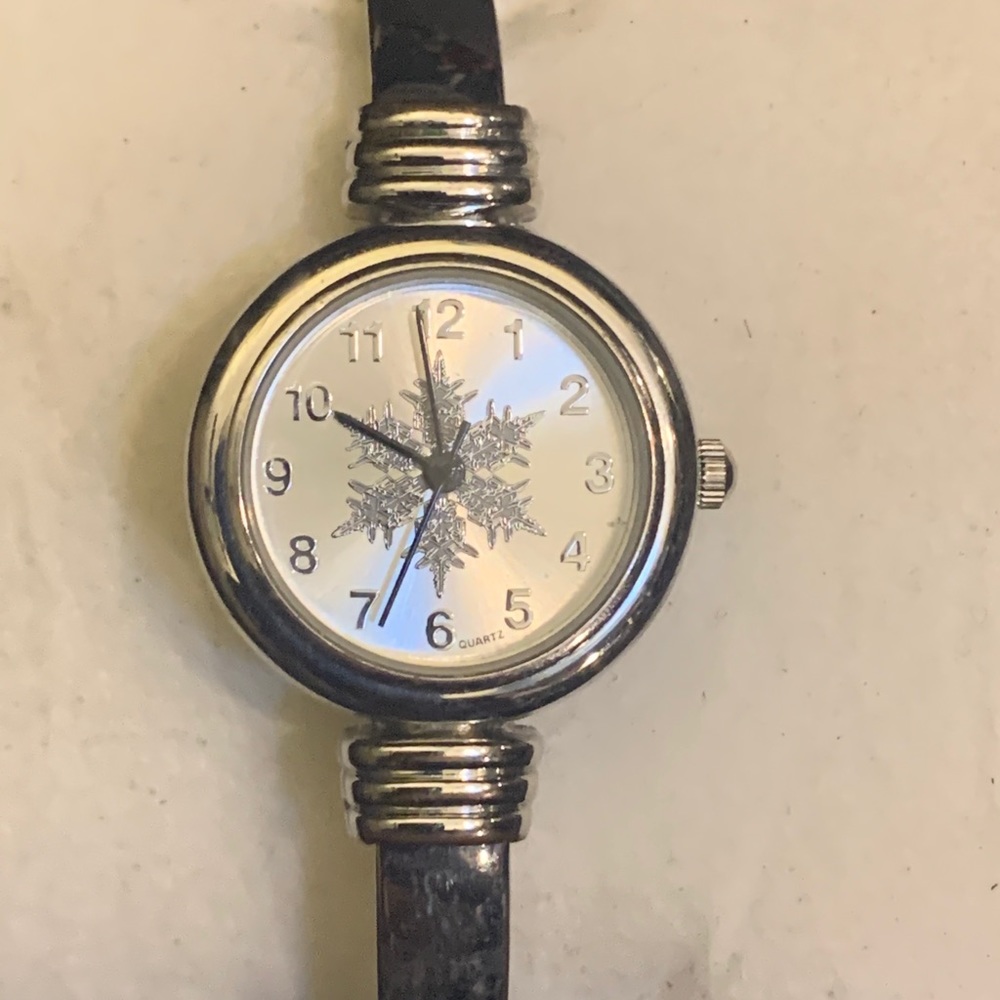 Snowflake cuff watch